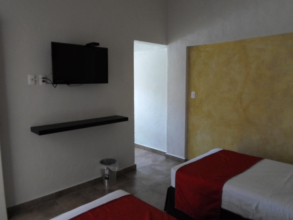 Hotel Montroi City Colima Habitación foto